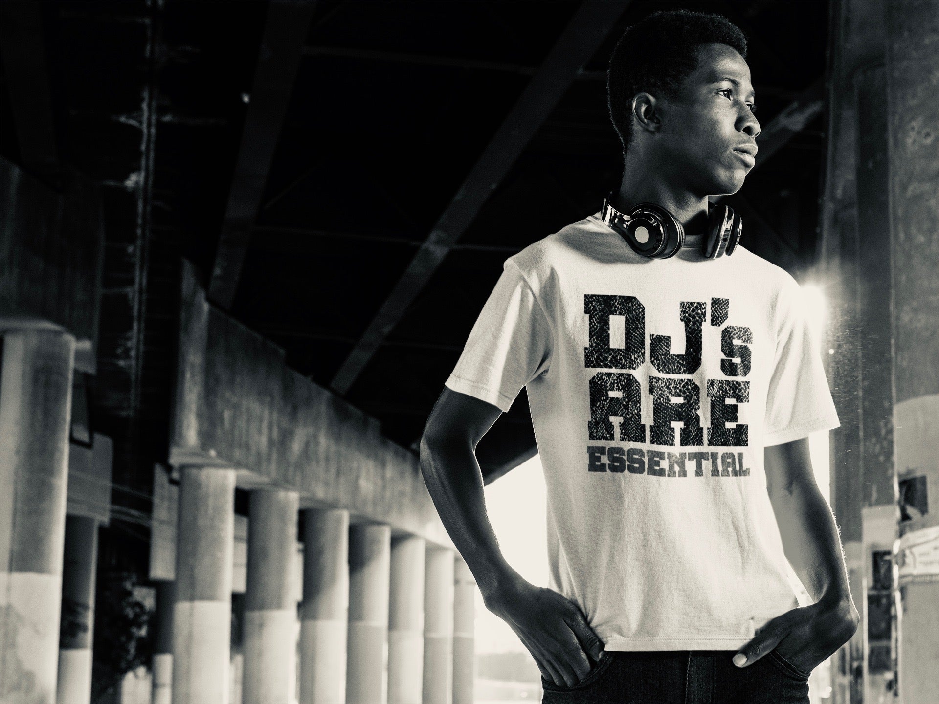 DJ'S ARE ESSENTIAL Unisex T-Shirt - Beats 4 Hope