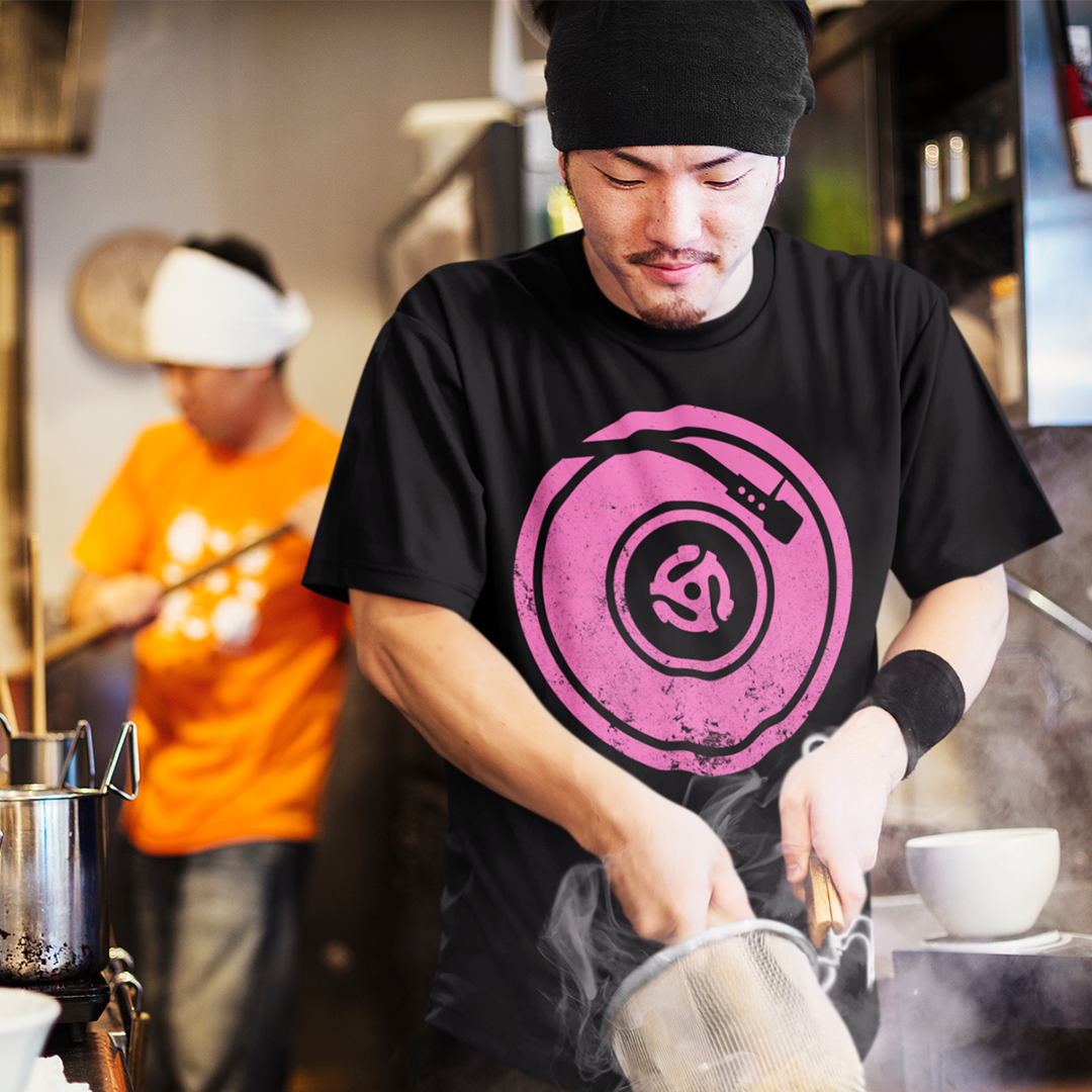 PINK TURNTABLE - Men's Classic T-Shirt - Beats 4 Hope
