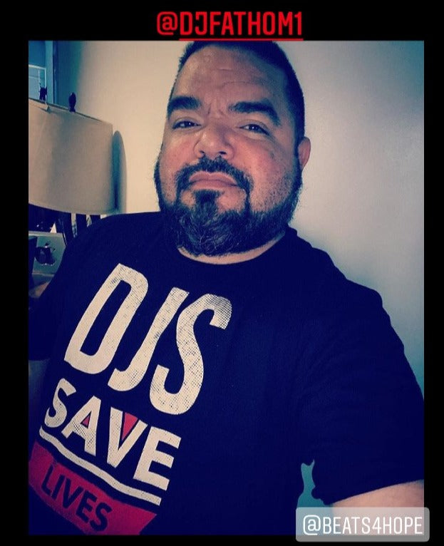 DJS SAVES LIVES - Men's Classic T-Shirt - Beats 4 Hope