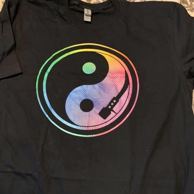 YIN AND YANG DJ COLORS T-Shirt - Beats 4 Hope