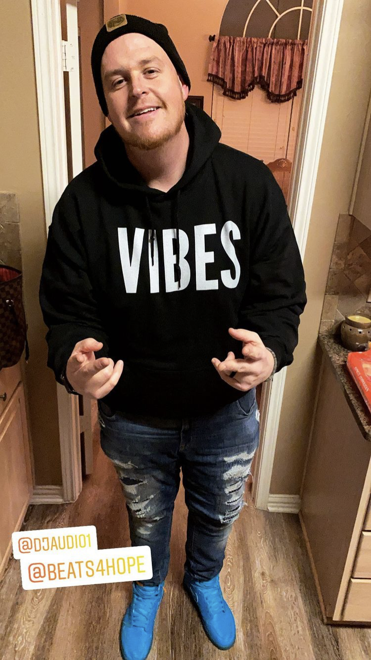 VIBES Unisex Hoodie - Beats 4 Hope