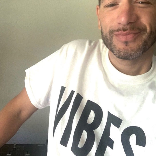 VIBES - DJ AUDIO1 Unisex T-Shirt - Beats 4 Hope