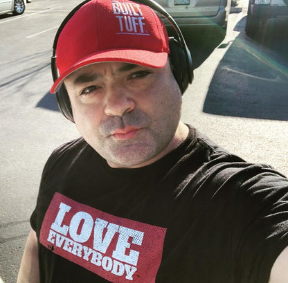 LOVE EVERYBODY T-SHIRT - Beats 4 Hope