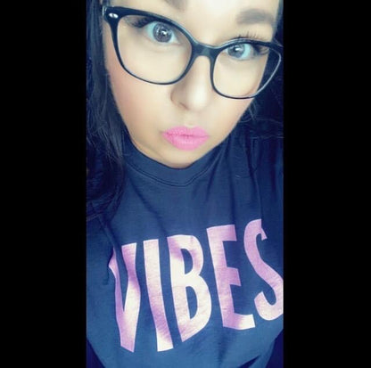 PINK VIBES  - Women's Special Edition T-Shirt - Beats 4 Hope
