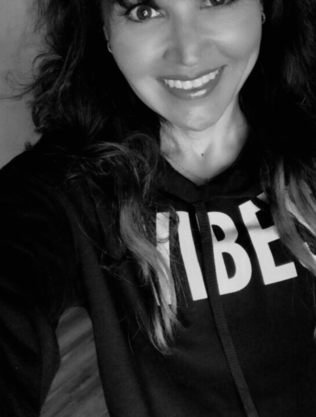 VIBES Women's Cropped Hoodie - Beats 4 Hope